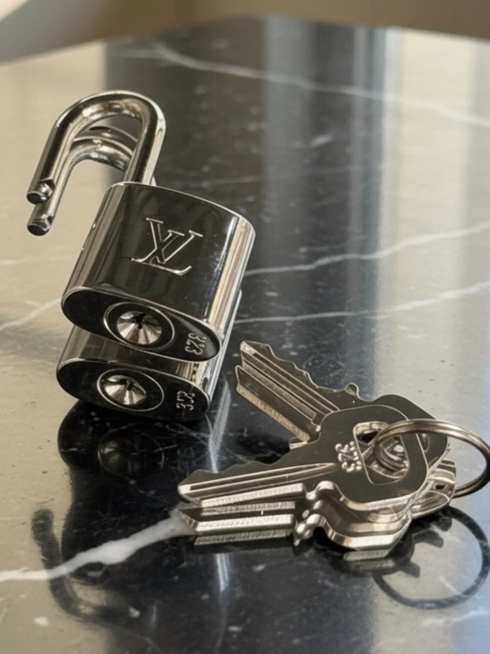 Authentic Louis Vuitton Silver Padlock #323 & 2 Working Keys